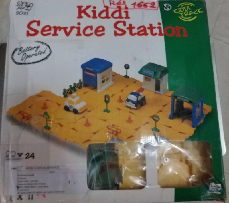 KIDDI STATION SERVICE<br>Référence ludothèque : 1662<br>1 à 0 joueur(s) <br>