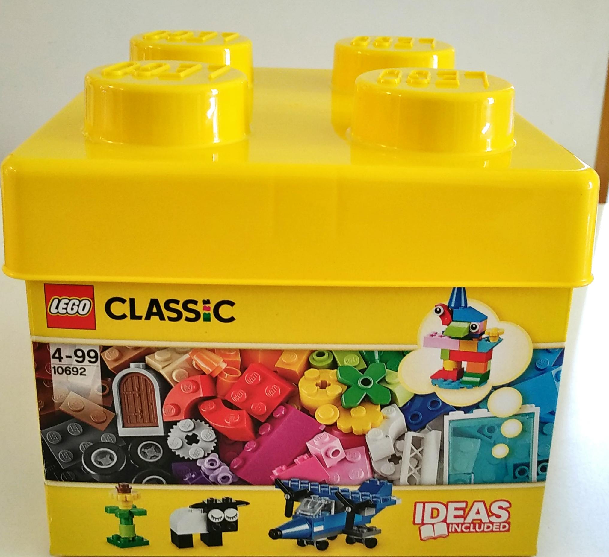 LOT DE LEGOS<br>Référence ludothèque : 3925<br>1 à 00 joueur(s) <br>